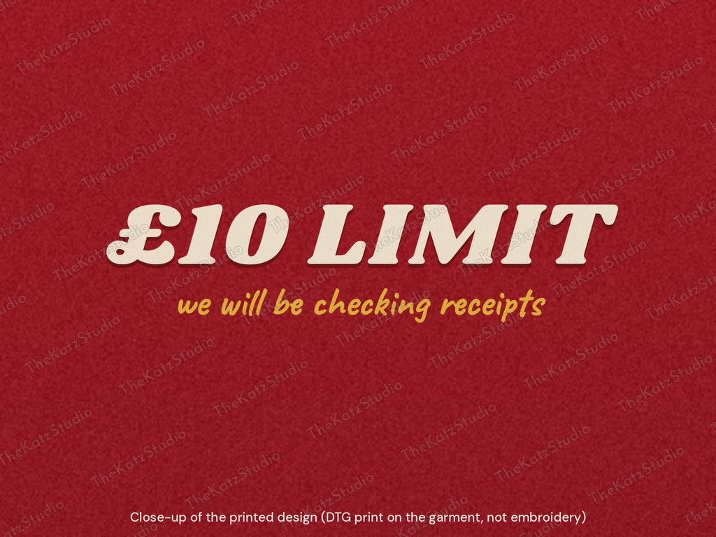 Secret Santa £10 Limit T-shirt – lettering close-up