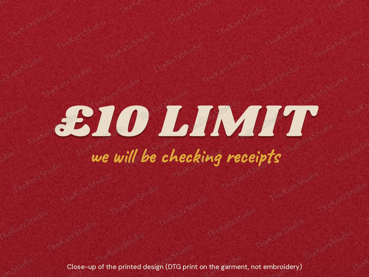 Secret Santa £10 Limit T-shirt – lettering close-up